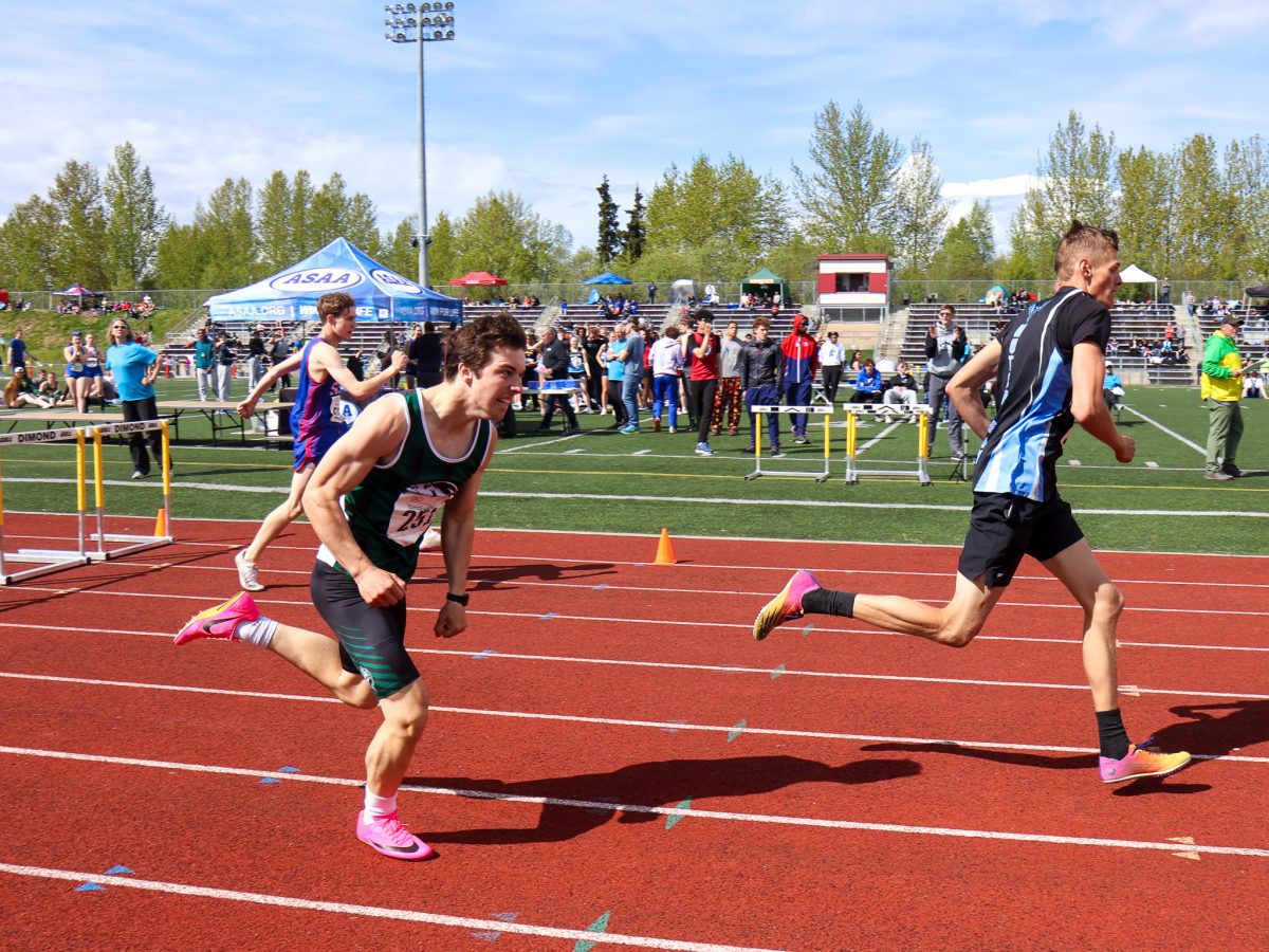 JC Davis during a 110 meter hurdle (Matt Davis photo)