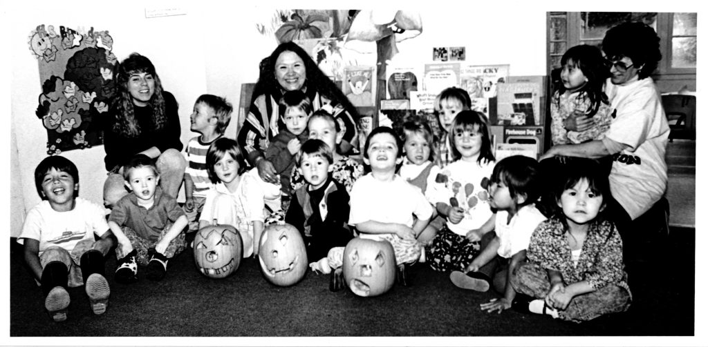 (Chilkat Valley News/File)
In this Oct. 26, 1993. Headstart students and staff began Halloween preparations Tuesday by carving jack-o-lanterns. Front row (left) Justin Henricks, Wayne Stickler, Michele Berzanske, Jason Albecker, Thomas Ward, Elizabeth Phillips, Cynthia Phillips. Back row, Sherry Hannon, Brandon Ferrier, Kathleen Willard, Wesley Lippy, Amy George, Cecily Trowbridge, Shaila Edwards, Felicia Beaman, Crystalyn Lemiuex and Anneliese Stacy.