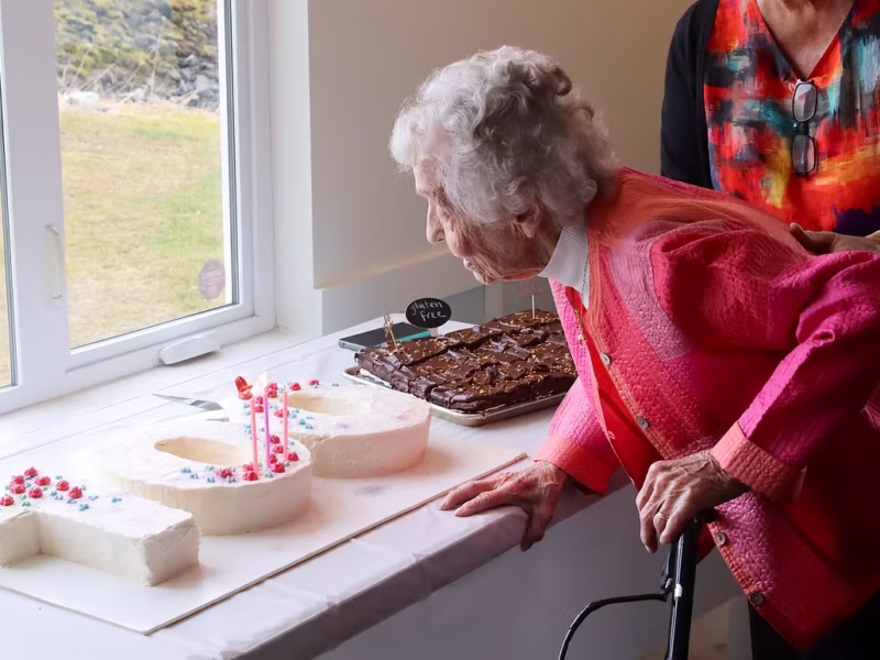 Jirdes Winther Baxter, last survivor of 1925 Nome serum run, dies in Juneau at 101