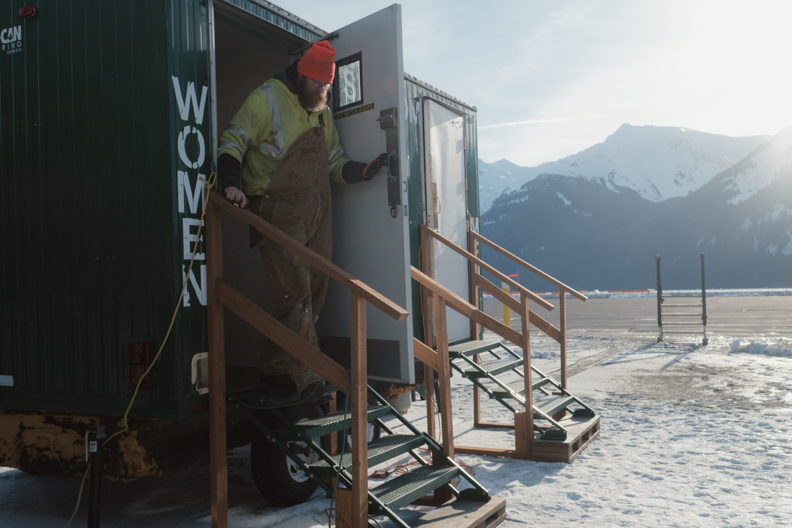 Alaska Seaplanes terminal relying on temporary toilets after septic troubles