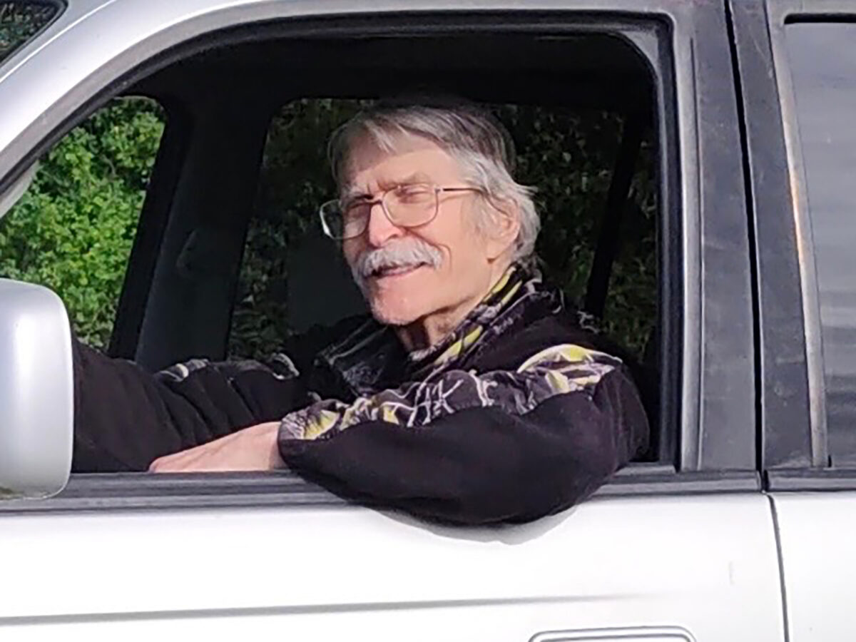 Former Haines administrator, artist and musician remembered as an idealist who lived a full life