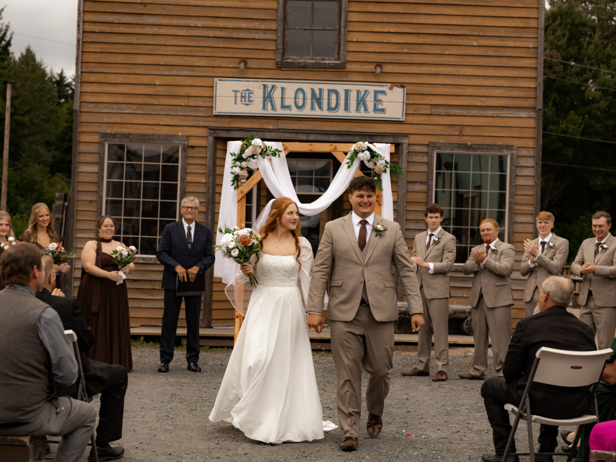 Duly Noted: Weddings, birthdays, big moves and more.
