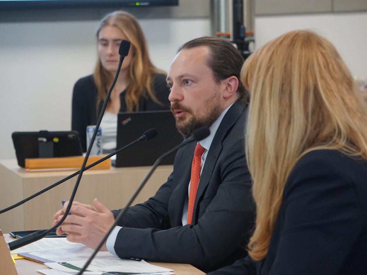 Alaska legislators press natural resources commissioner on no-cost state land transfers
